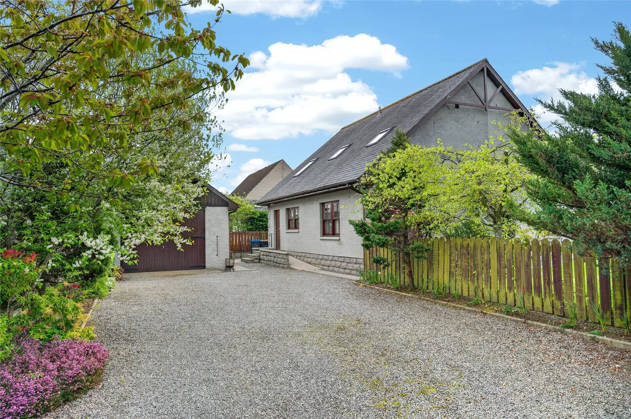 Old Mart Road, Aboyne, AB34, photo 26