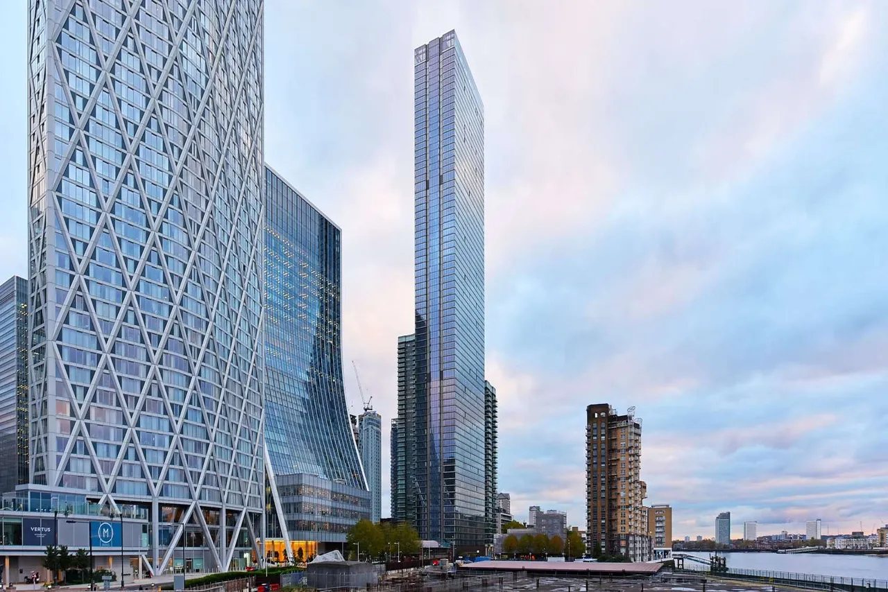 Landmark Pinnacle, 10 Marsh Wall, Canary Wharf, London, E14 9GU, photo 2