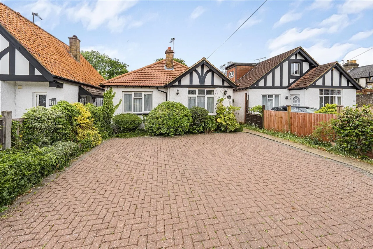 3 bed house for sale, Ferrers Avenue, West Drayton, UB7