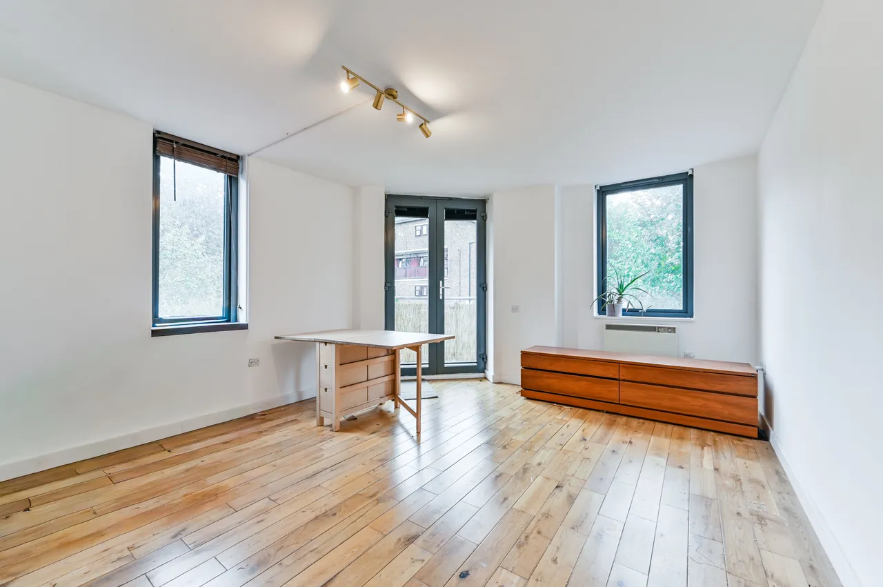 4 North City One, 13 Murray Grove, London, photo 2