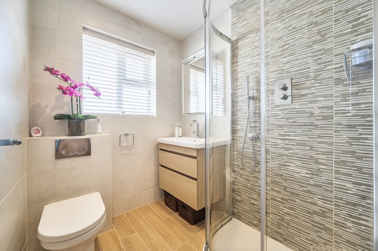 Lynch Close, Winchester, SO22, photo 15