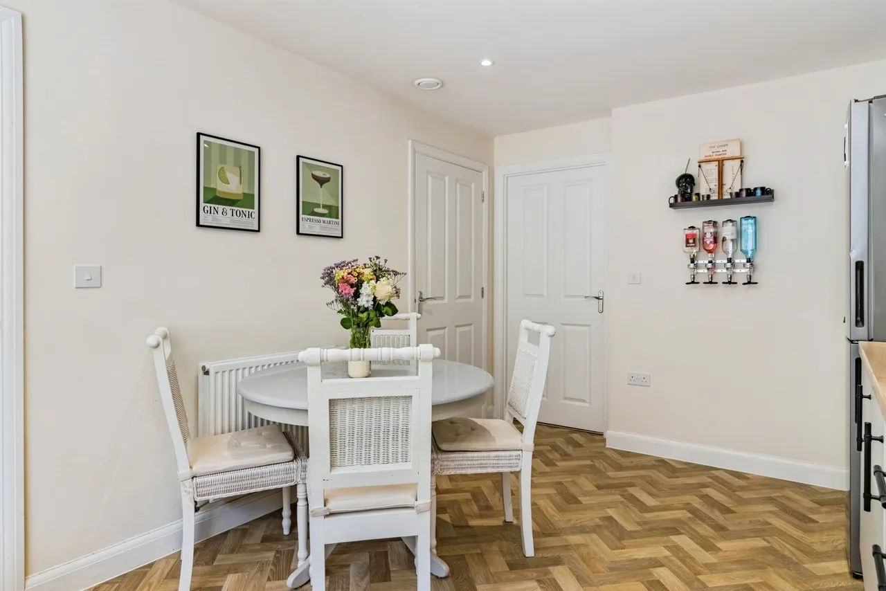 Loveridge Drive, Alphington, Exeter, photo 9