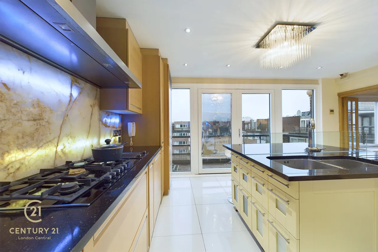 Southwick Street, Hyde Park Estate, W2, photo 6