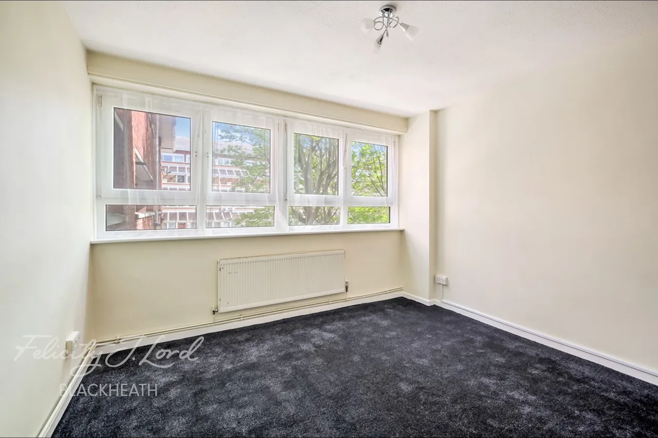 Dornberg Close, Blackheath, photo 6