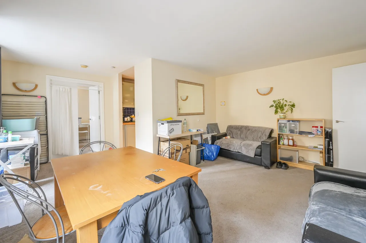 Flat 104 Dryden Building, 37-39 Commercial Road, London, photo 10