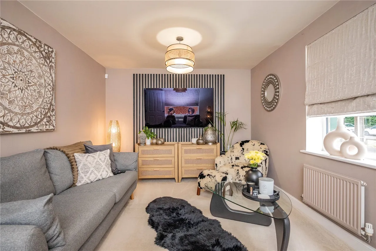 Furnival Drive, Stoke Prior, Worcestershire, B60 4FX, photo 3