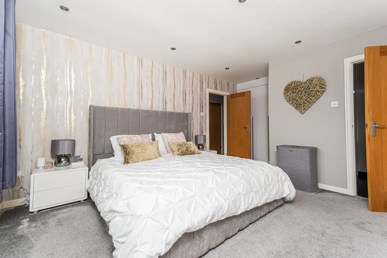 Walshaw Brook Close, Bury, BL8 3TB, photo 9