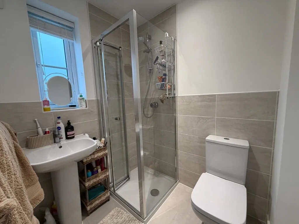 Upper Outwoods Road, Anslow, photo 6