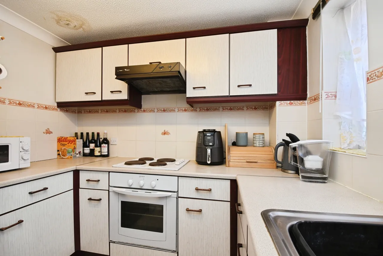 Wellington Close, Skellingthorpe, Lincoln, photo 8