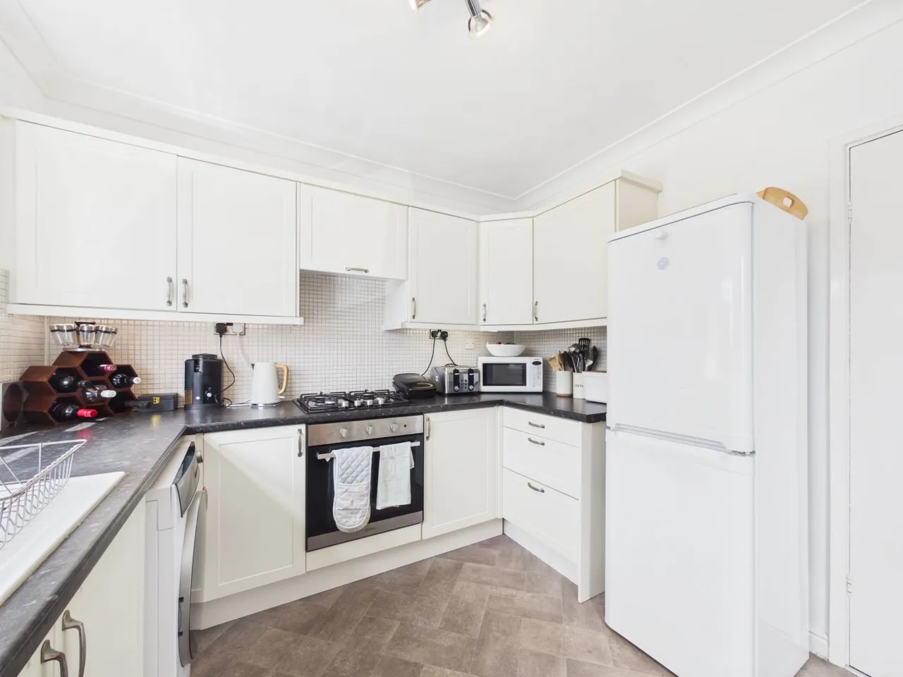 Leamington Drive, Beeston, NG9, photo 5