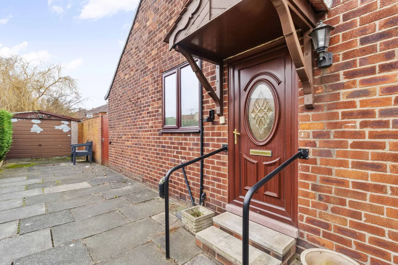 Gainsborough Road, Warrington, Warrington, WA4 6BZ, photo 17