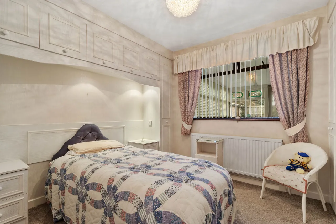 Gainsborough Road, Warrington, Warrington, WA4 6BZ, photo 10