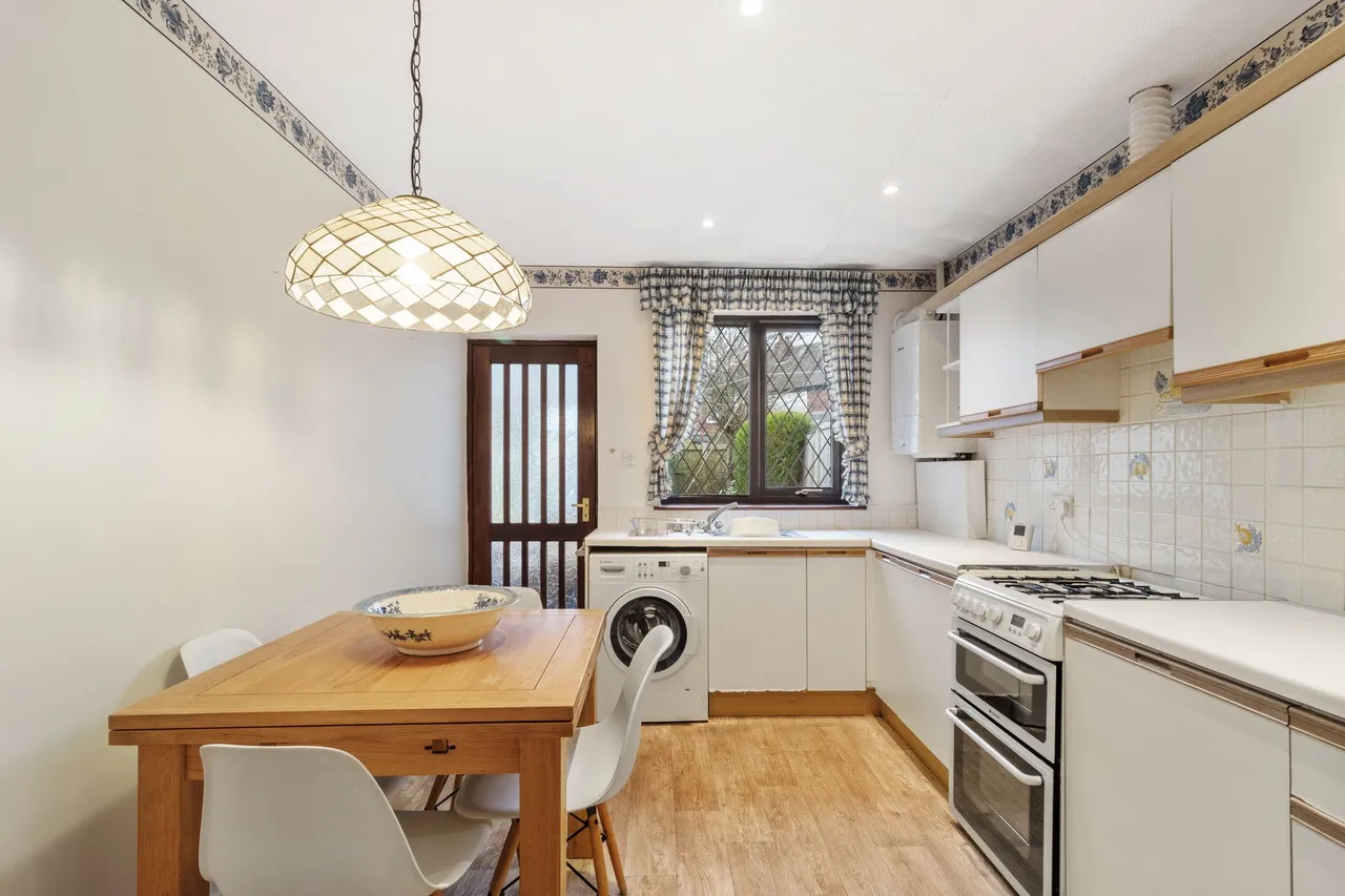 Gainsborough Road, Warrington, Warrington, WA4 6BZ, photo 8