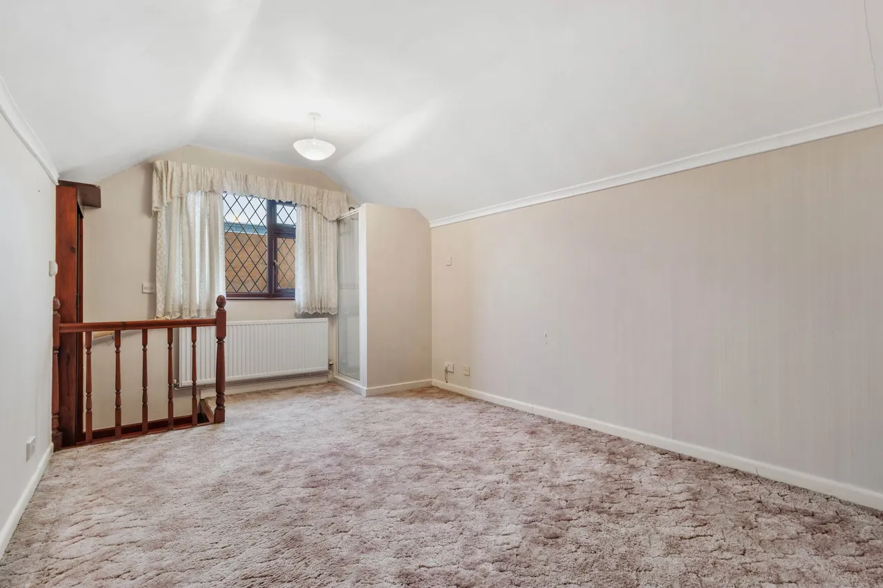 Gainsborough Road, Warrington, Warrington, WA4 6BZ, photo 12