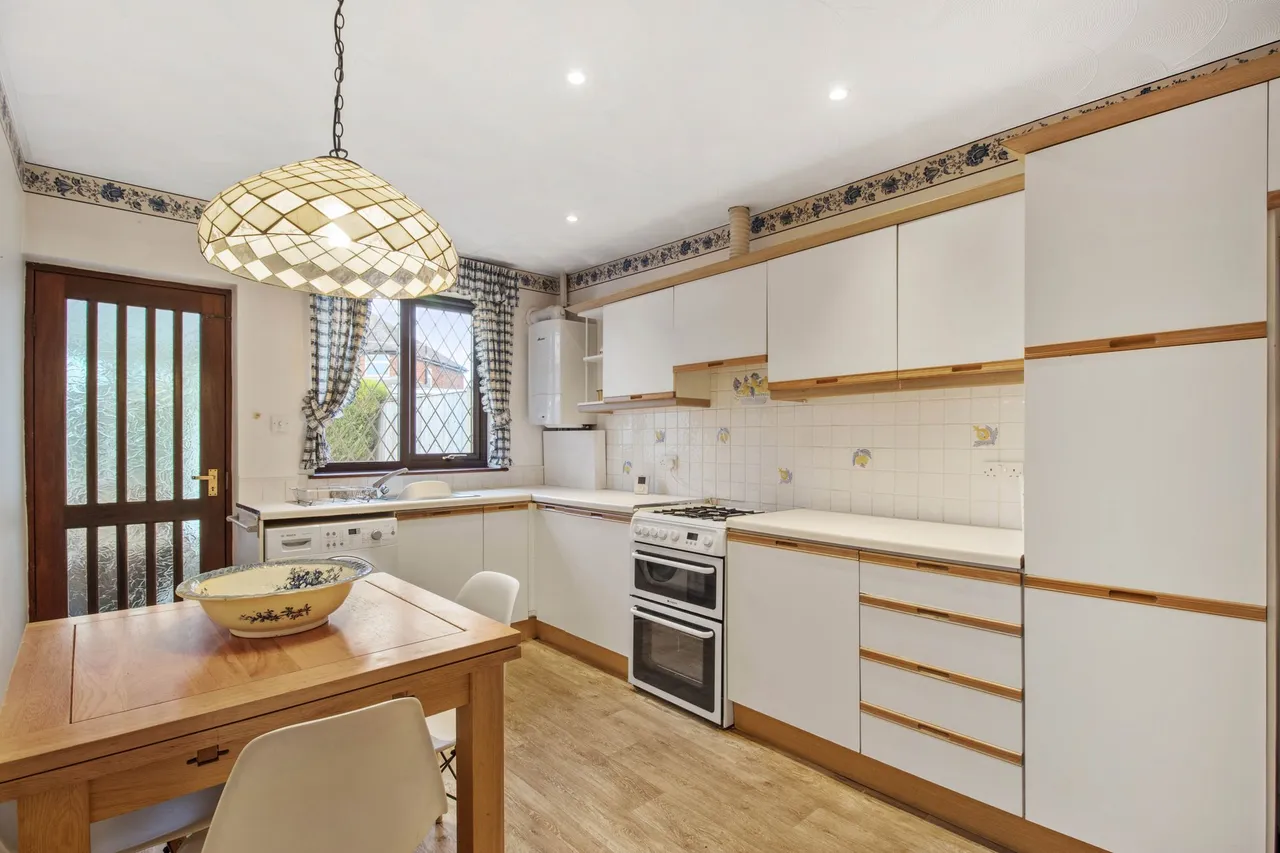Gainsborough Road, Warrington, Warrington, WA4 6BZ, photo 3