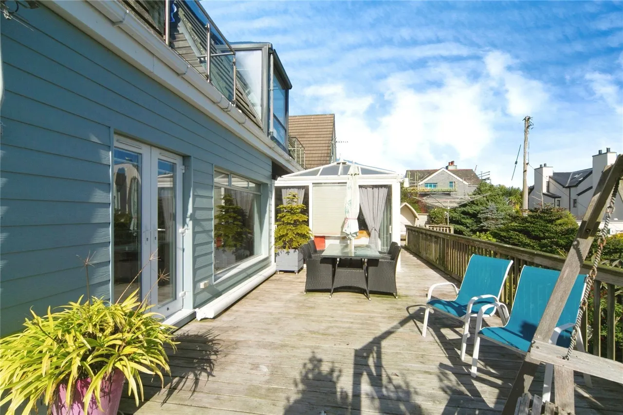 Beach Road, Benllech, LL74, photo 27