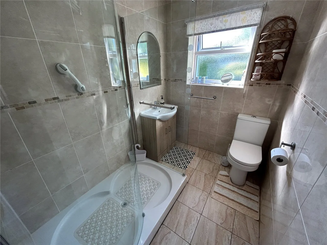 Beach Road, Benllech, LL74, photo 44