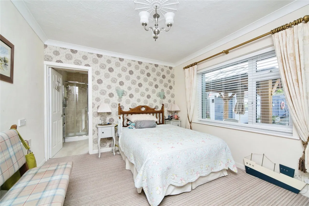 Beach Road, Benllech, LL74, photo 23