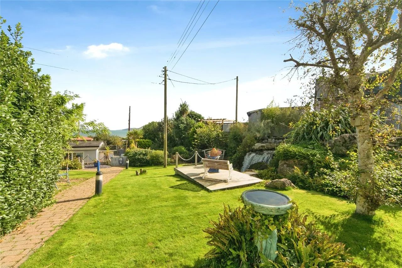 Beach Road, Benllech, LL74, photo 26