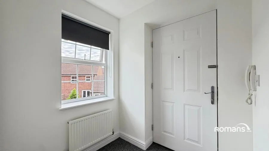 Hills Way, Bramley, RG26, photo 5