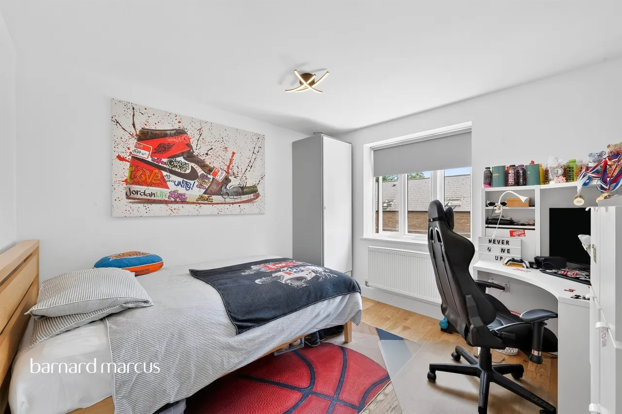 Parkview Way, Epsom, photo 10