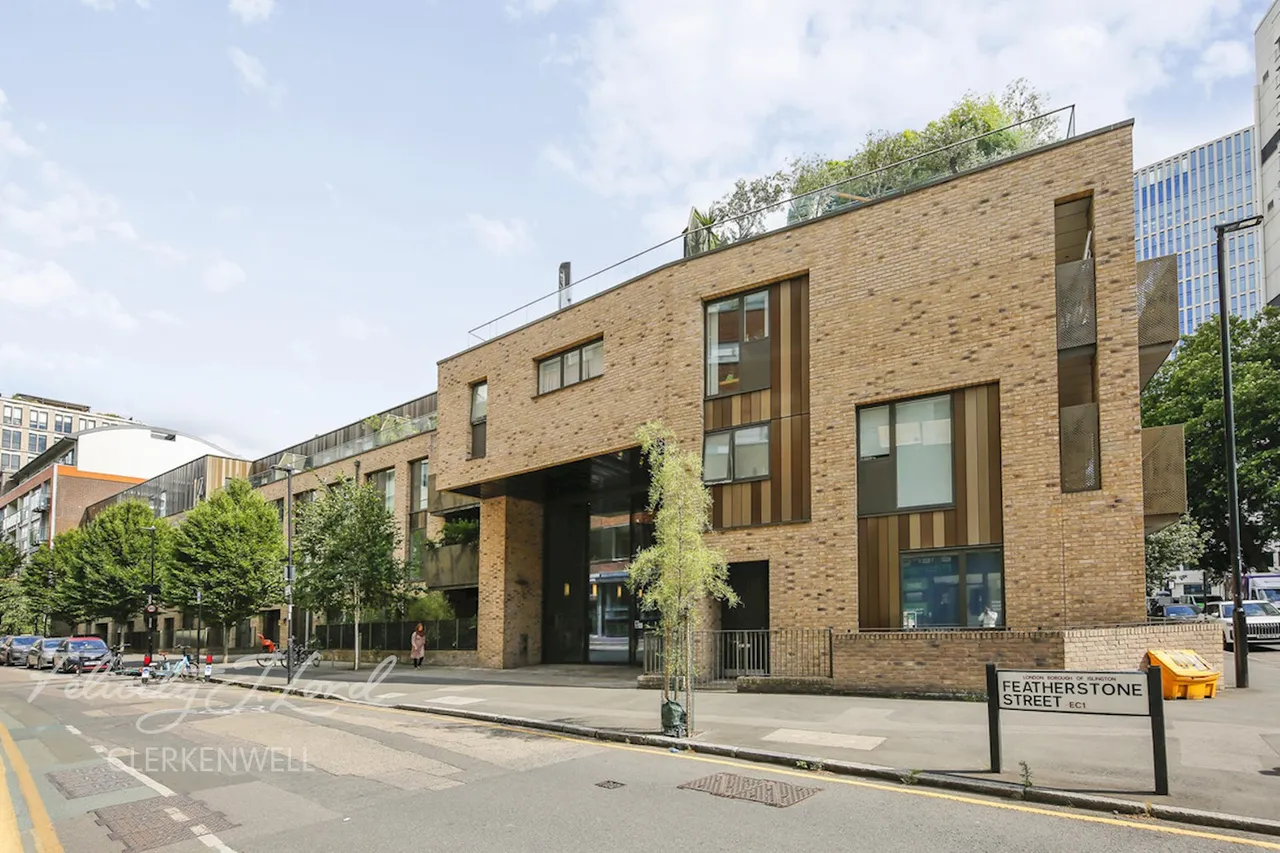 Featherstone Street, London, photo 8