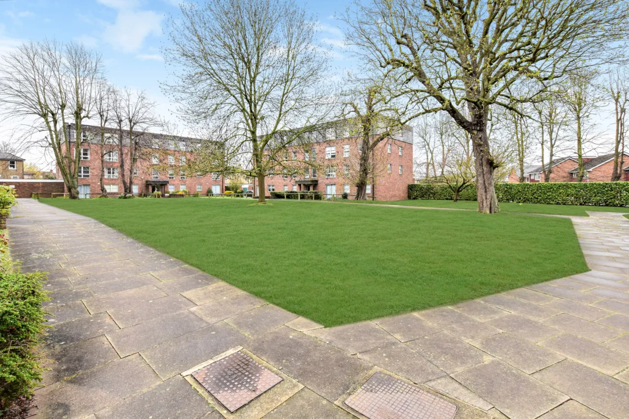 Marlowe Gardens, Eltham, SE9 1AB, photo 14