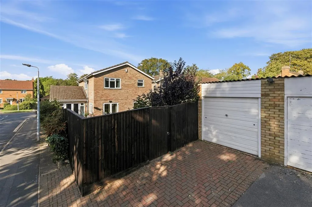 Cherry Orton Road, Peterborough, PE2, photo 20