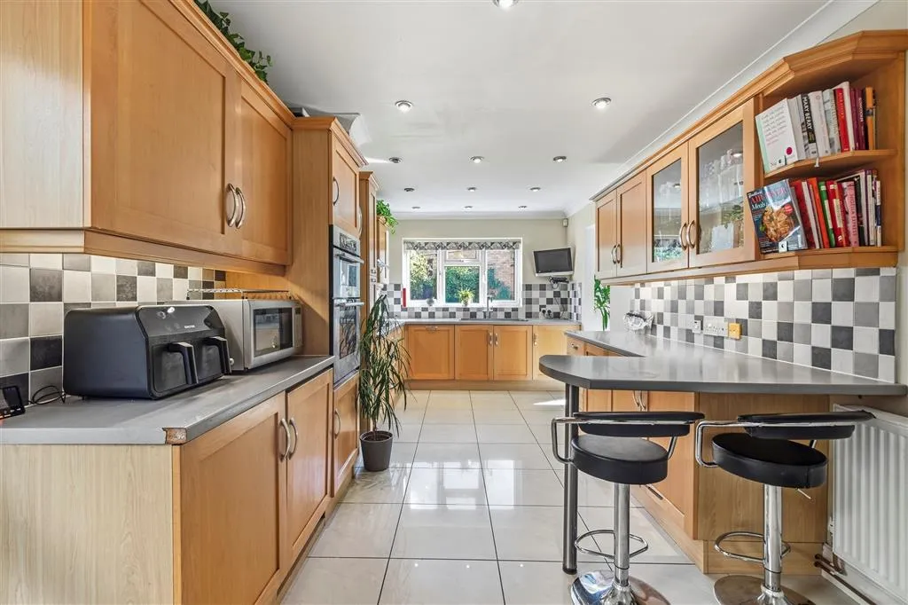 Cherry Orton Road, Peterborough, PE2, photo 6
