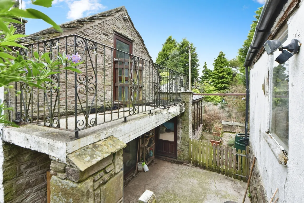 Buxton Old Road, Disley, Cheshire, SK12, photo 11