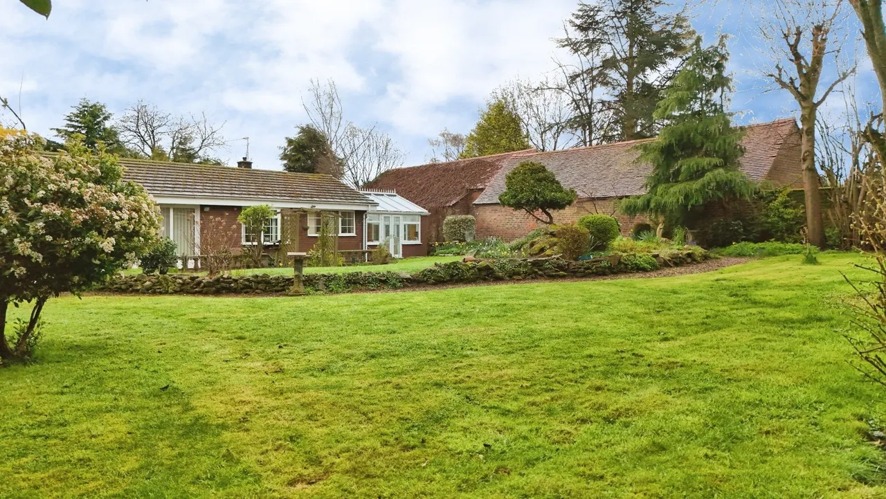 Linstone Brae, Stirchley Village, Telford TF3 1DY, photo 18