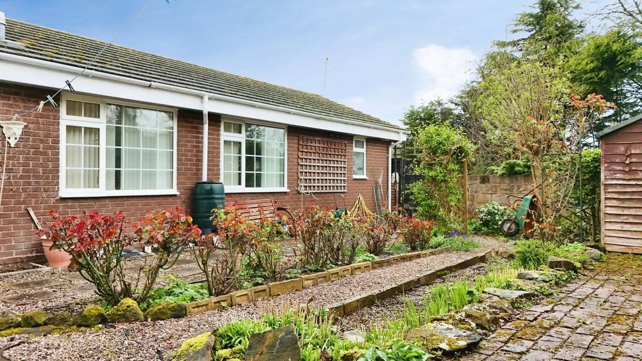 Linstone Brae, Stirchley Village, Telford TF3 1DY, photo 32
