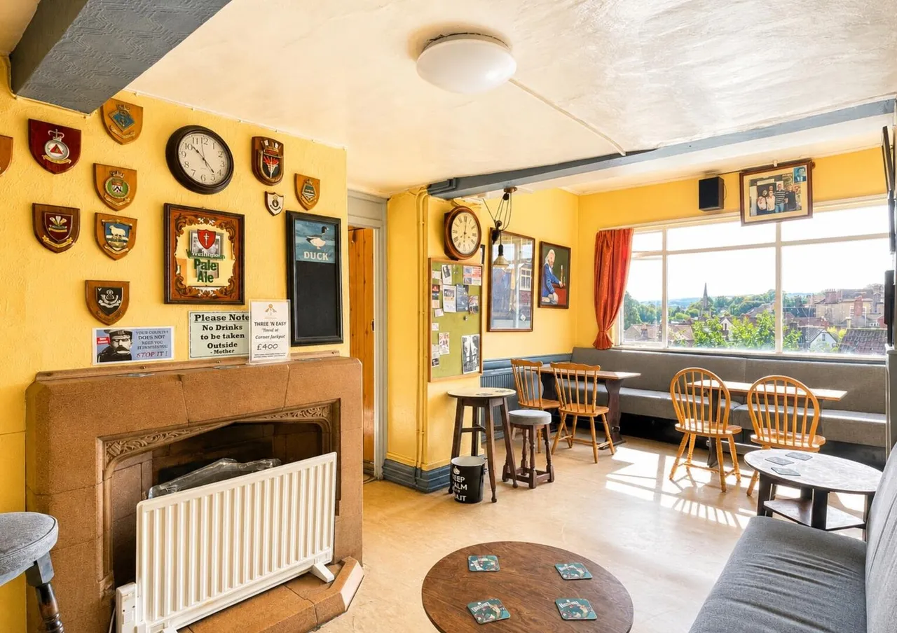 The Lamb & Fountain, Frome, Somerset BA11 3BW, photo 14
