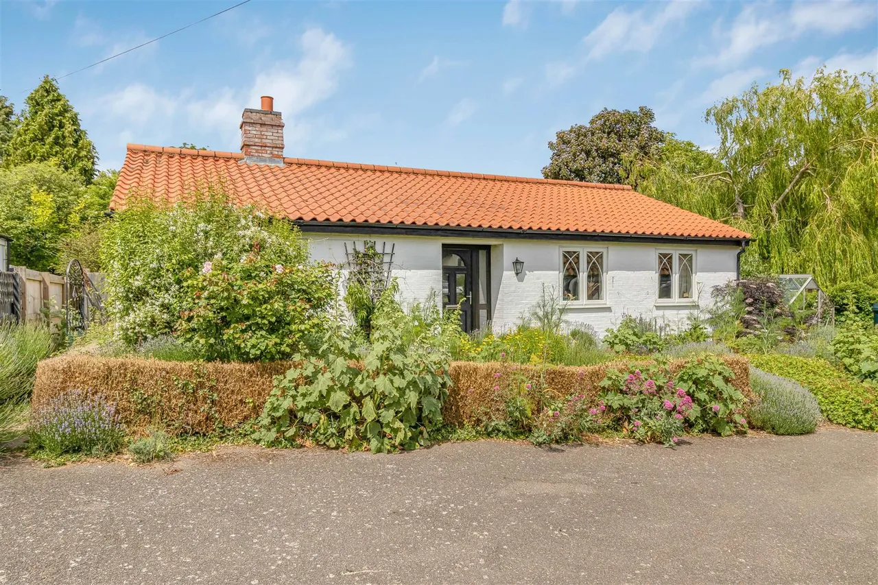 Moulton Road, Gazeley, CB8, photo 26