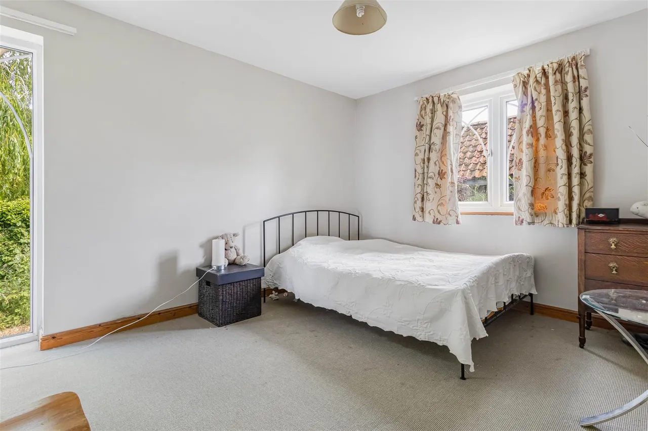Moulton Road, Gazeley, CB8, photo 11