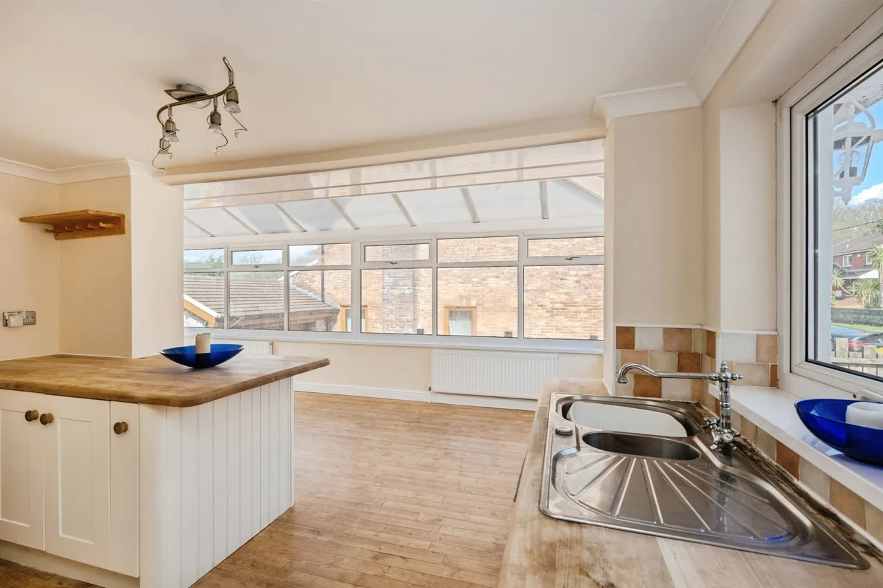 Graig Road, Swansea, SA7, photo 3