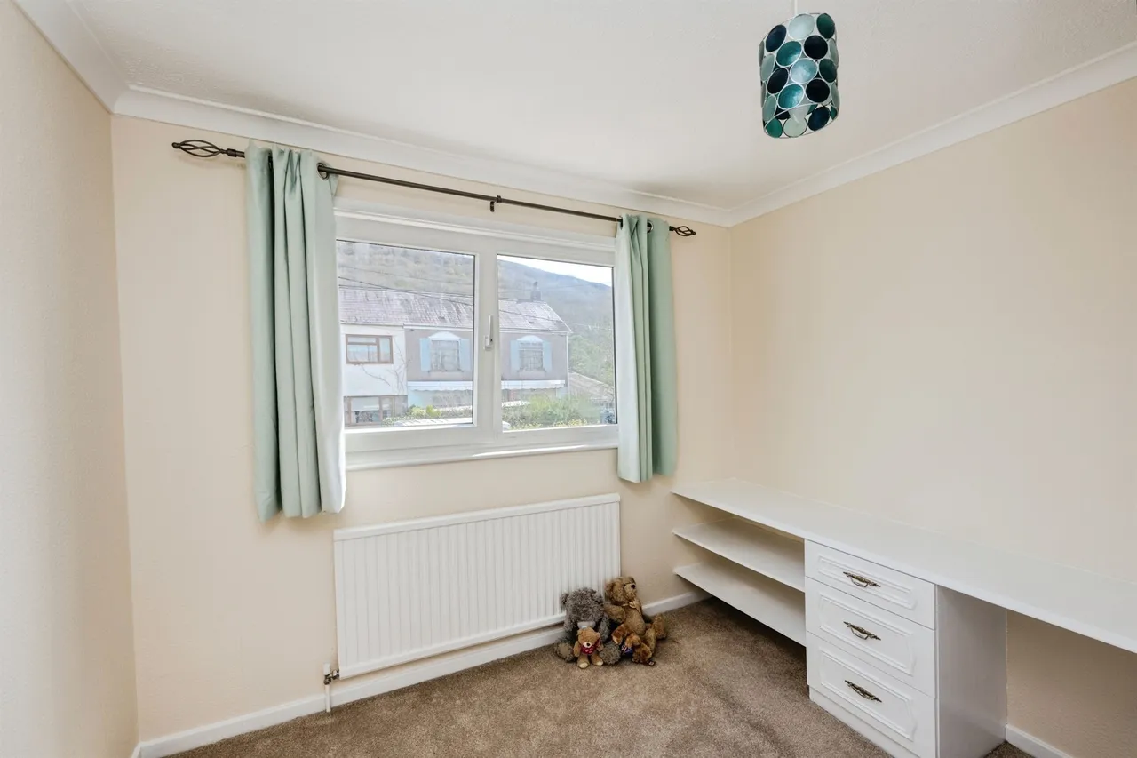 Graig Road, Swansea, SA7, photo 13