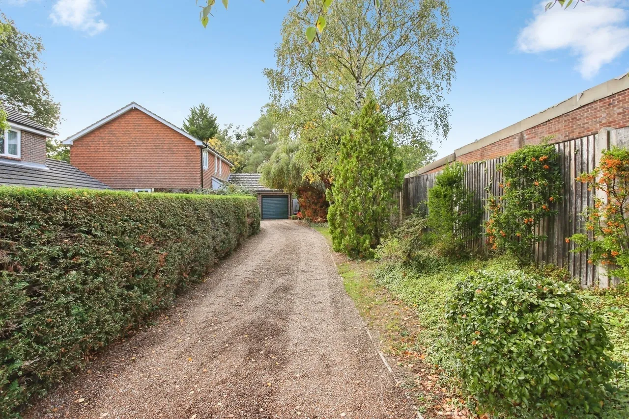 Cowden Close, Hawkhurst, TN18, photo 15