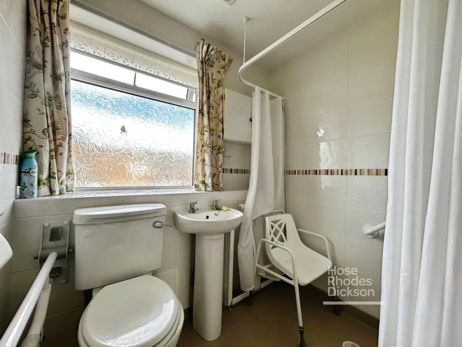 Venner Avenue, Cowes, PO31, photo 10