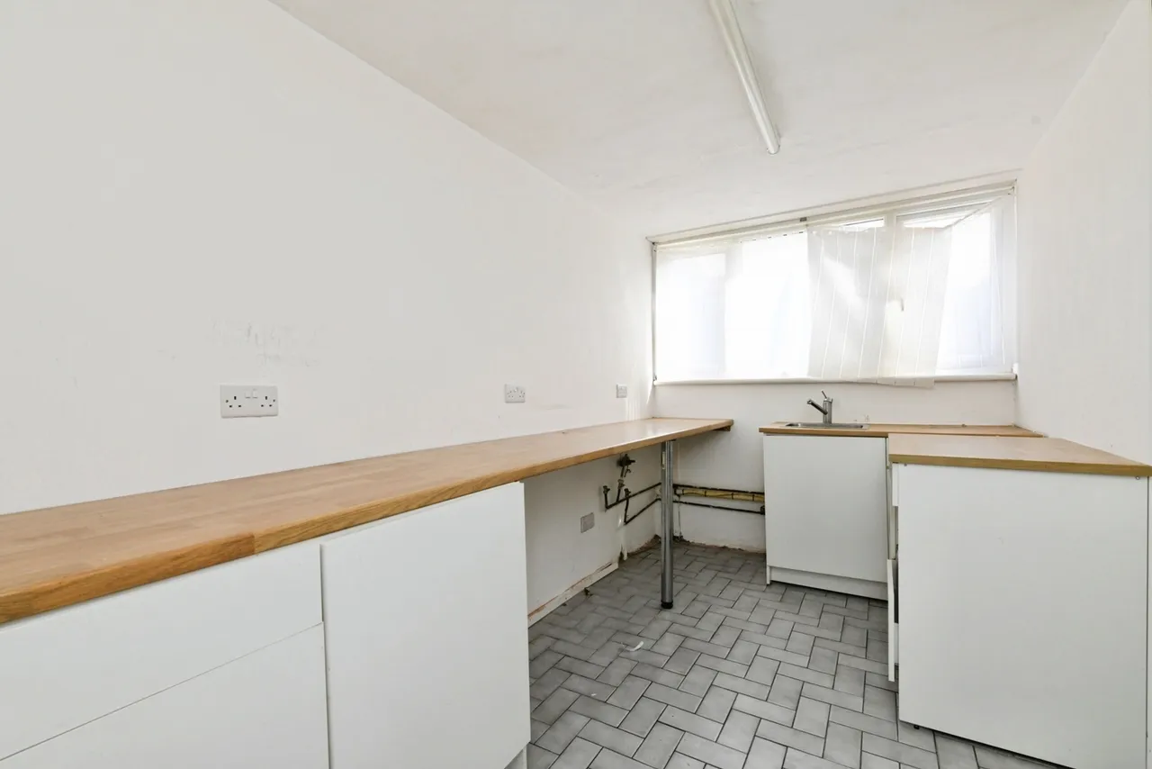 Cadogan Terrace, Basildon, SS13, photo 6