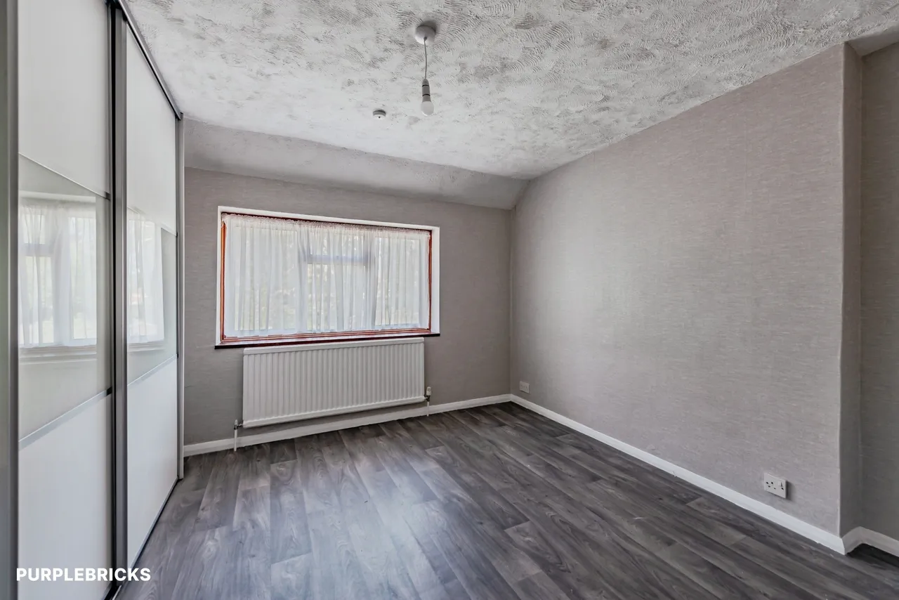 Crossways, Crawley, RH10, photo 51