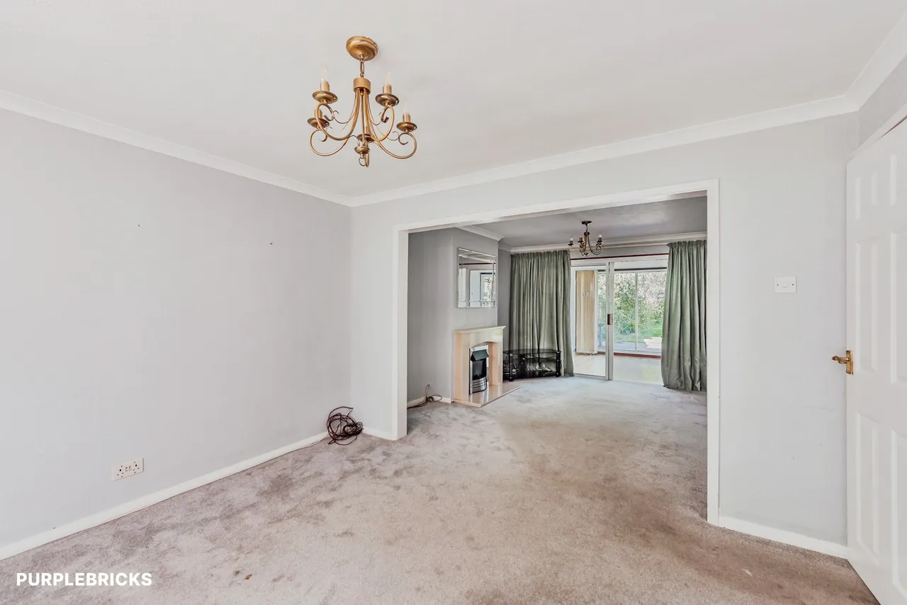 Crossways, Crawley, RH10, photo 41