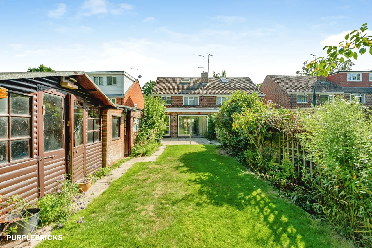 Crossways, Crawley, RH10, photo 31