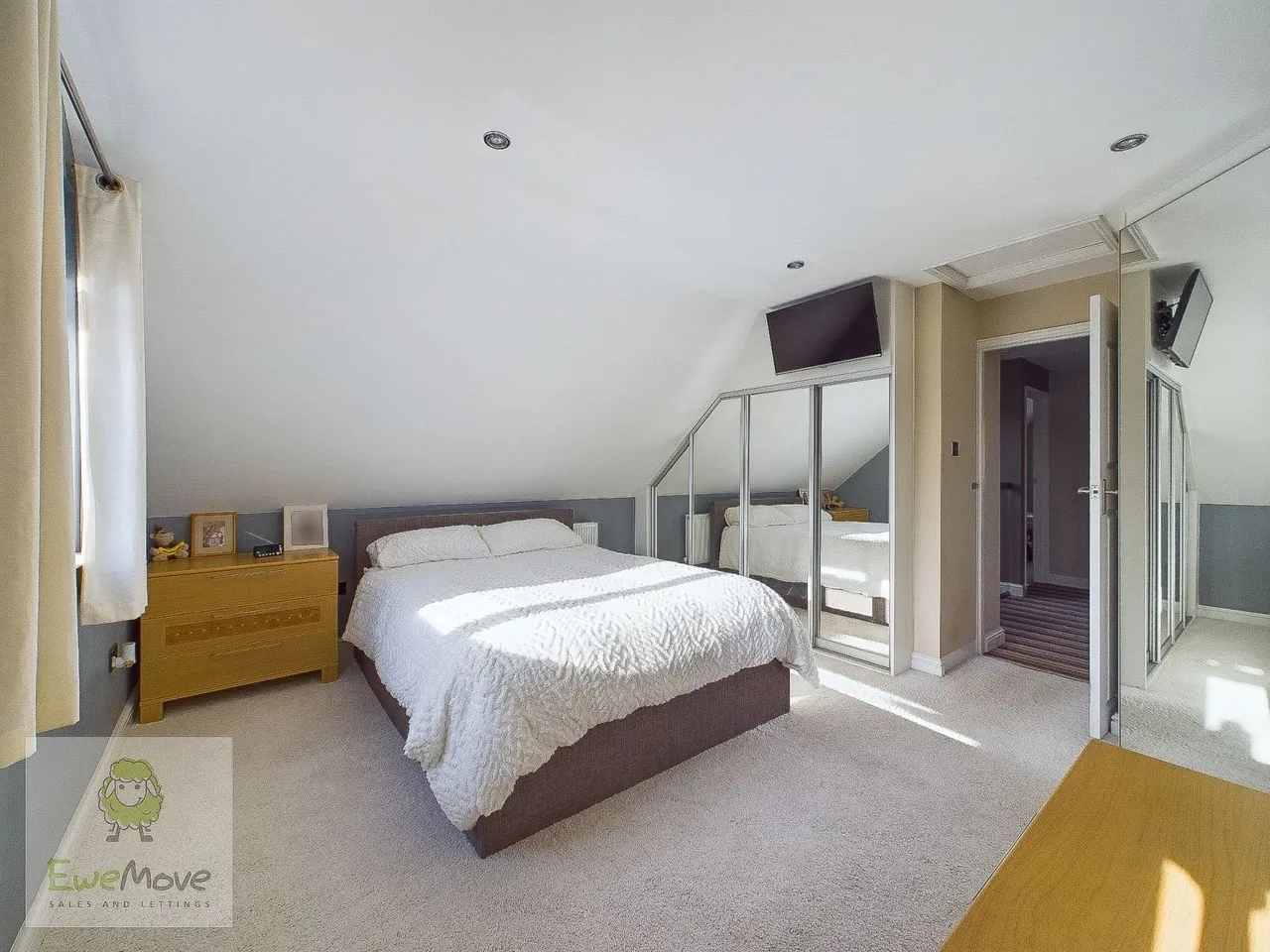 Broom Hill Road, Strood, ME2, photo 17