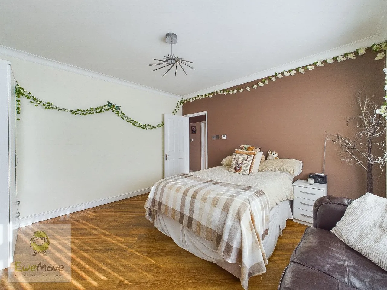 Broom Hill Road, Strood, ME2, photo 13