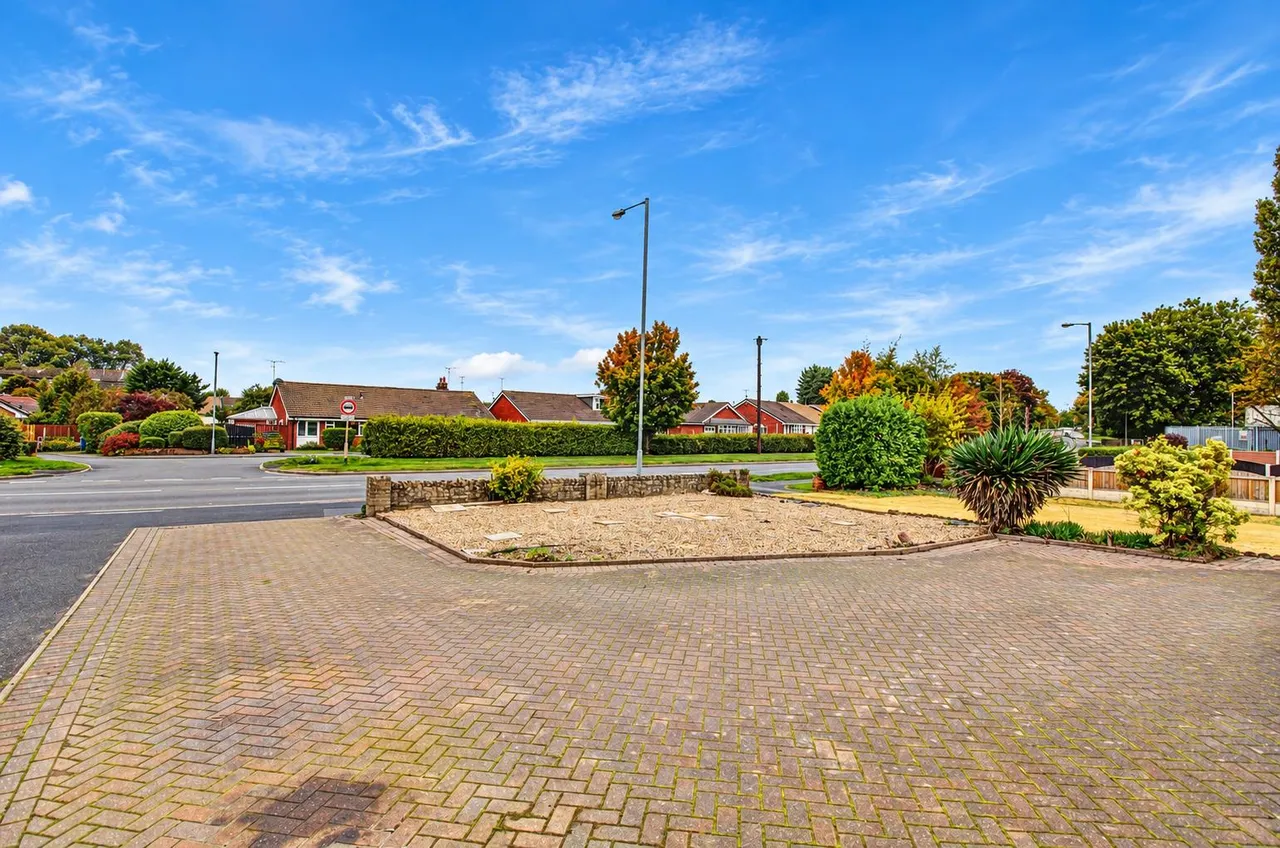 Wolverhampton Road, Cannock, WS11, photo 19