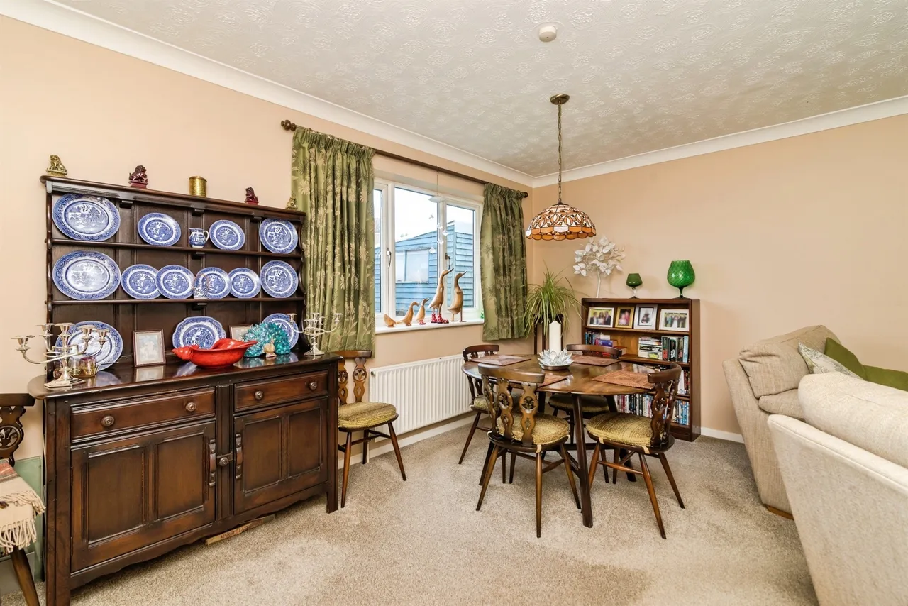 Orchids Close, Bungay, photo 6