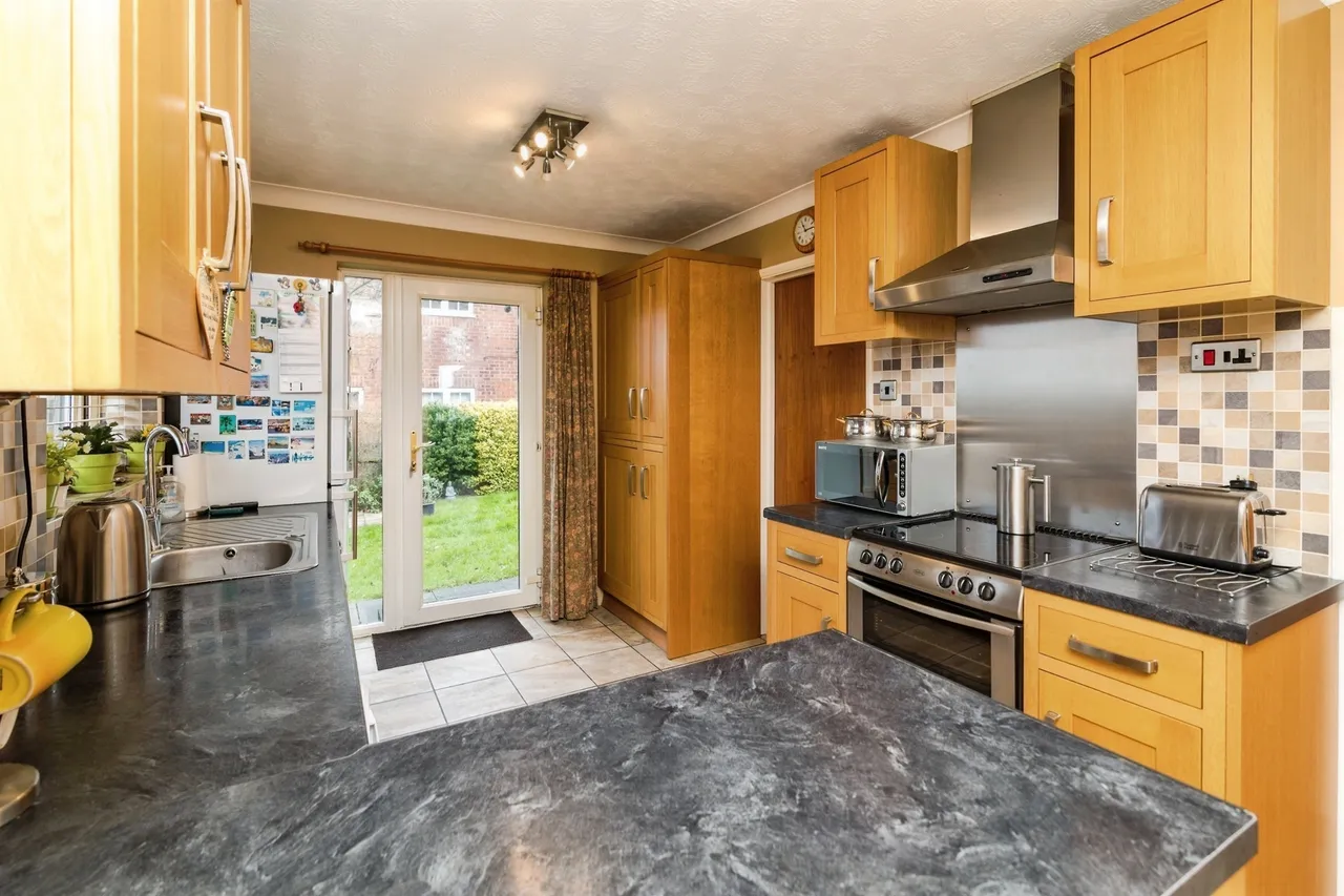 Orchids Close, Bungay, photo 11