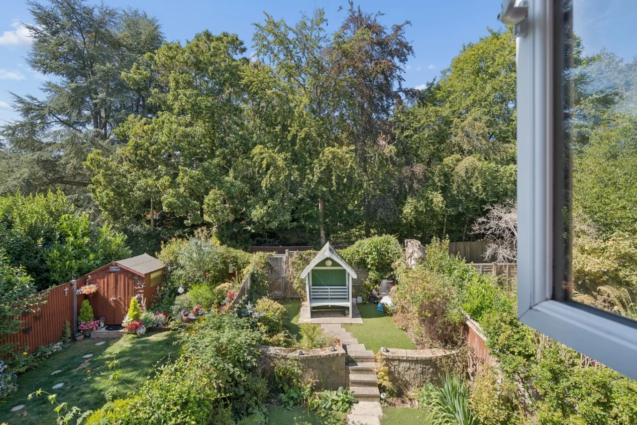 Narcot Lane, Chalfont St. Peter, SL9, photo 11