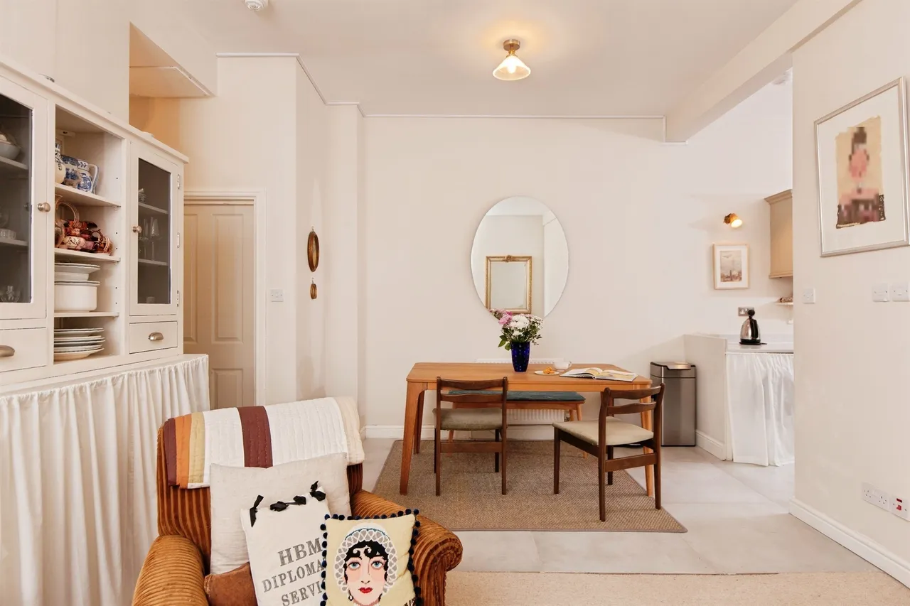 Grosvenor Place, Bath, BA1, photo 9
